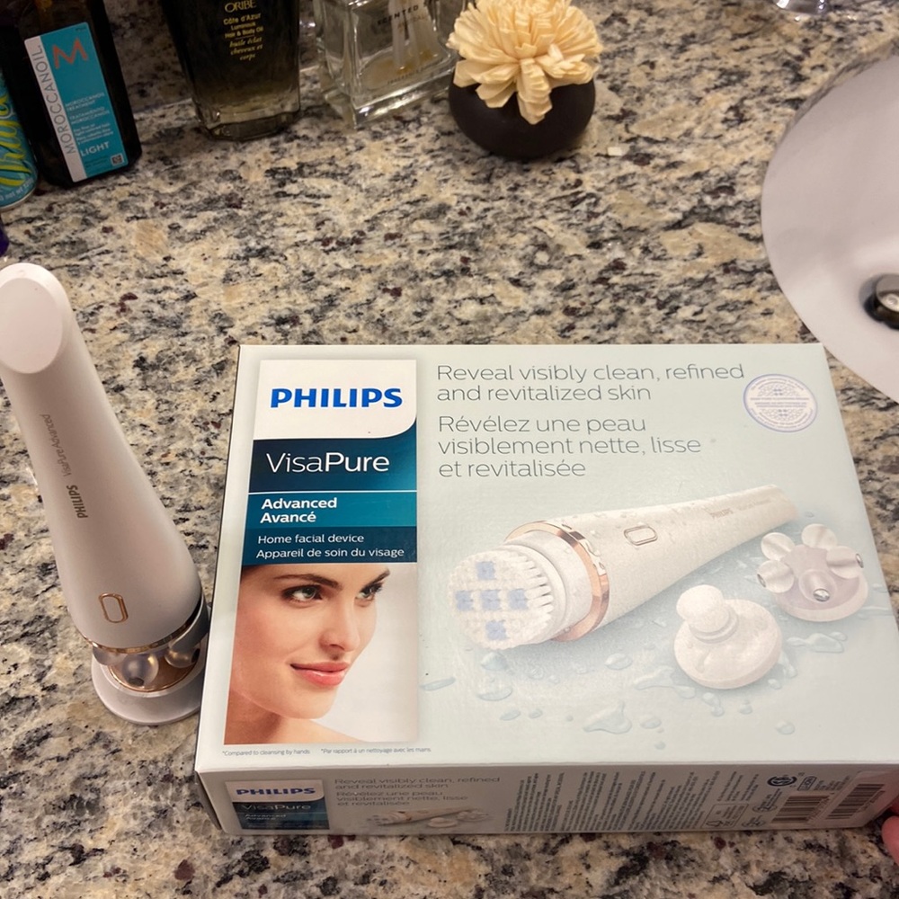 Phillips visa pure facial device